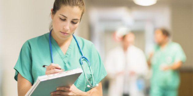 Enfermeiro poderá fazer consultas e prescrever remédios em novo plano